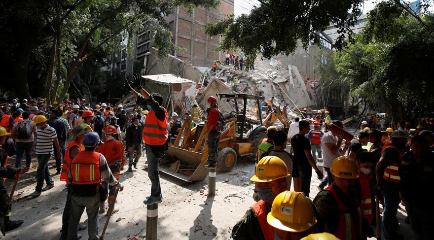 Meksika 32 yıl sonra felaketi tekrar yaşadı: En az 216 ölü
