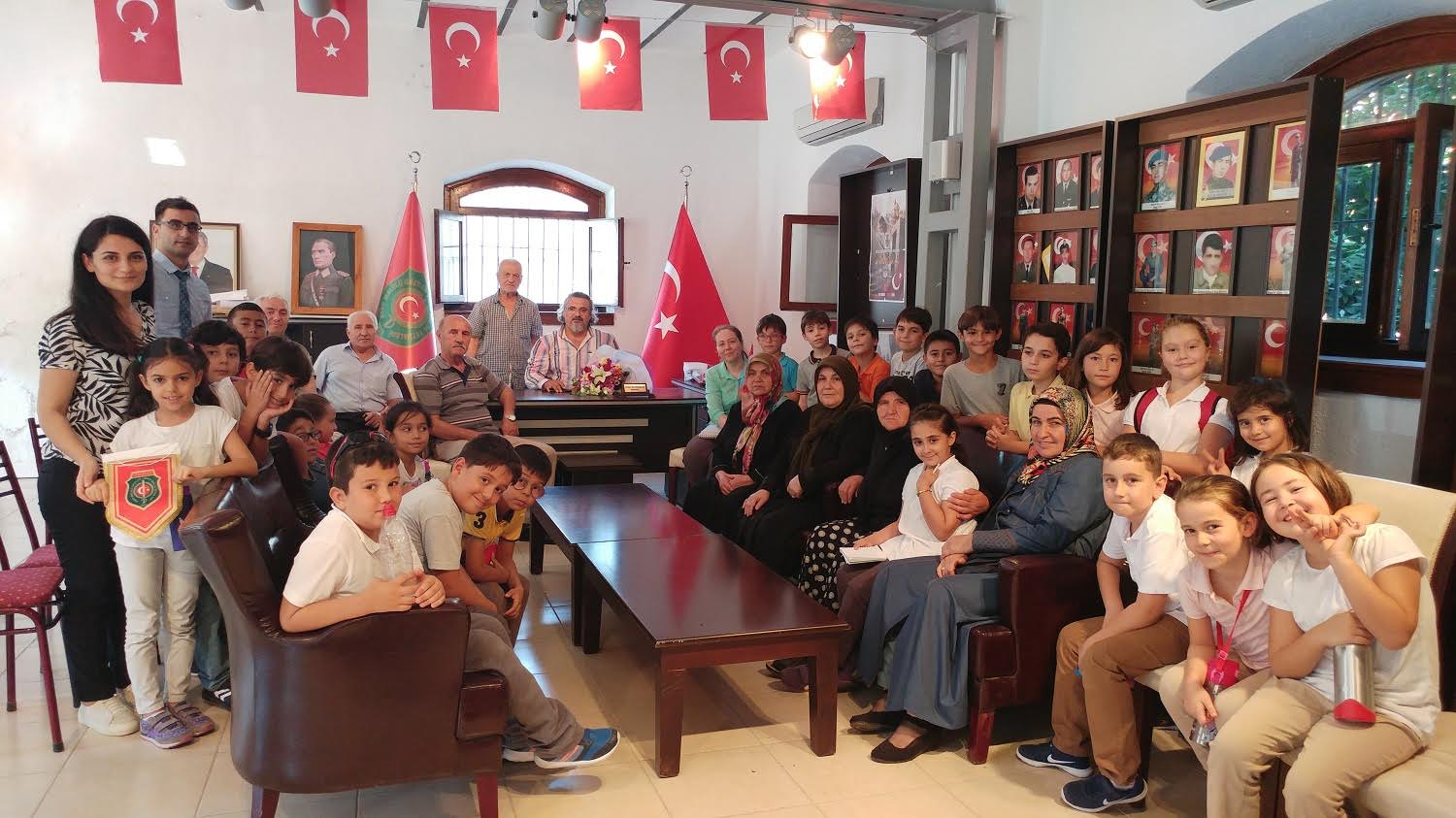 Yeni Atlas’tan şehit aileleri derneğine ziyaret