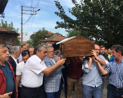 Karaosmanoğlu’nun babası vefat etti