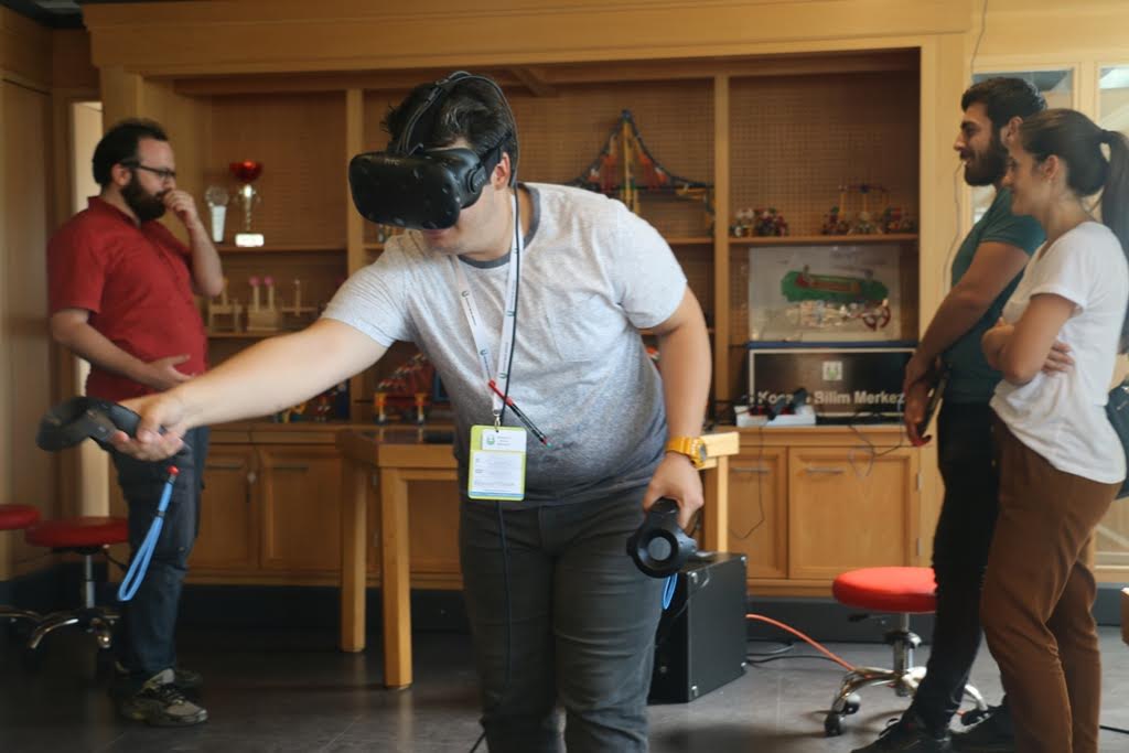 Atölye çalışmaları hız kesmeden devam ediyor