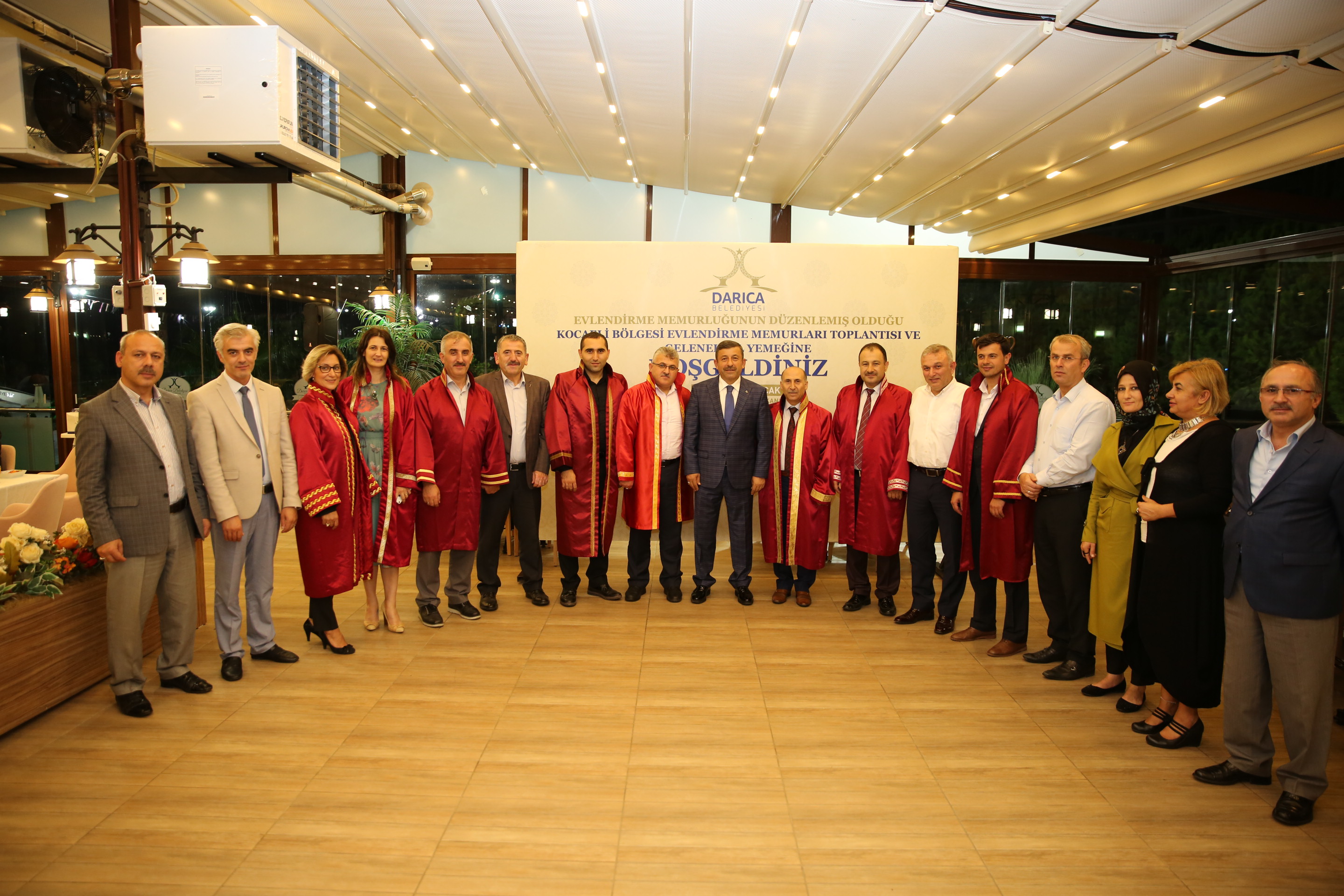 Evlendirme memurları Darıca’da buluştu