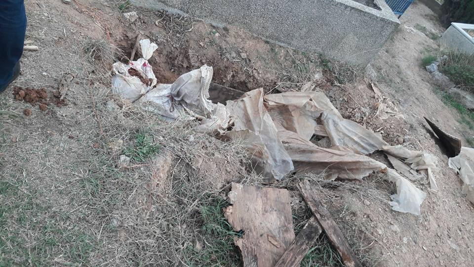 Mezarlıkta boş çuval paniği