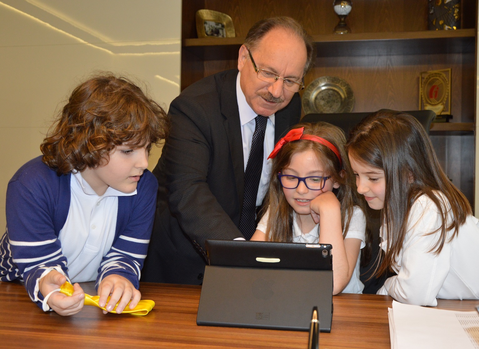 SEDAŞ dünya çocuk gününü kutladı