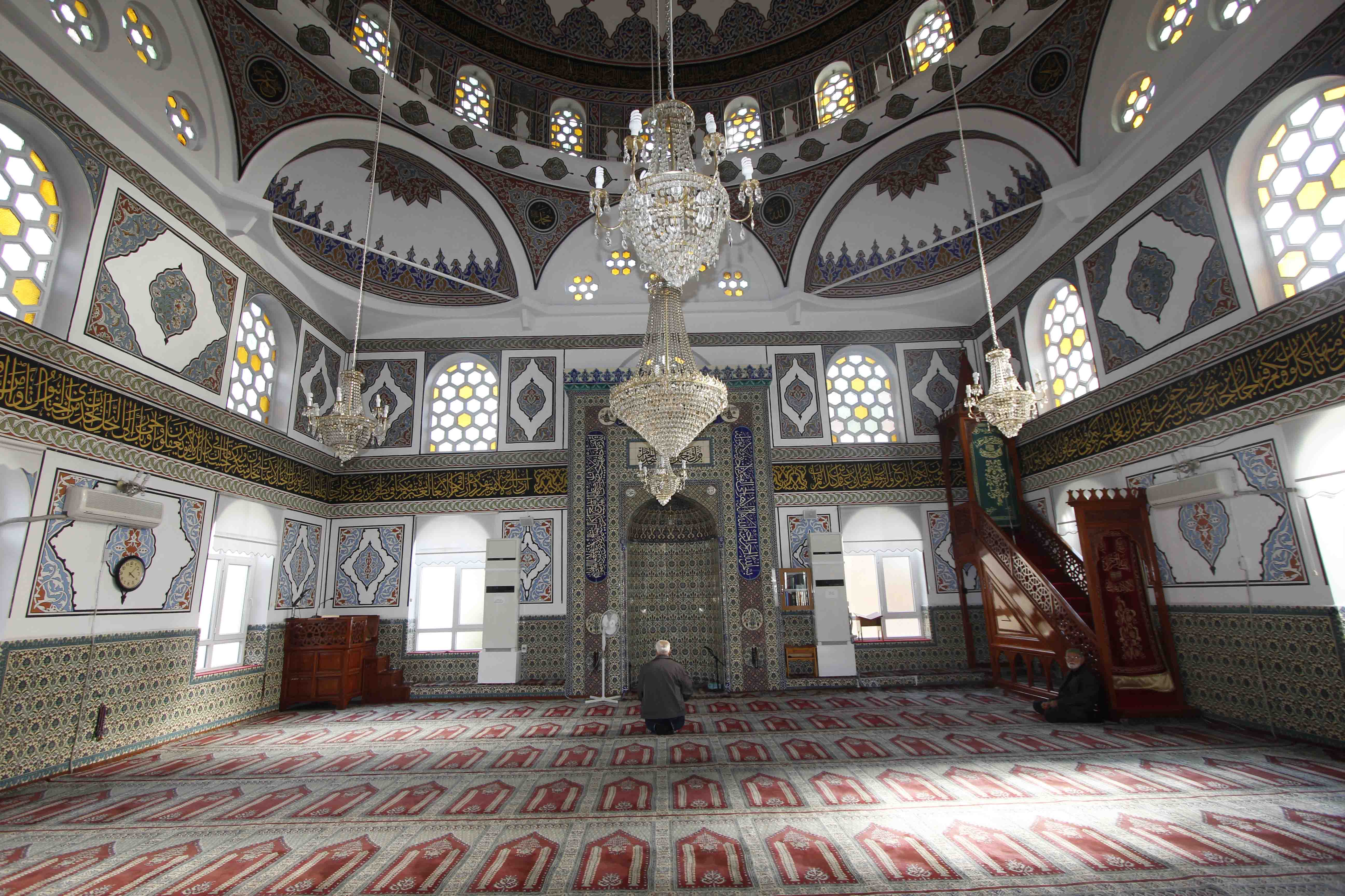 267 caminin eksikleri giderildi