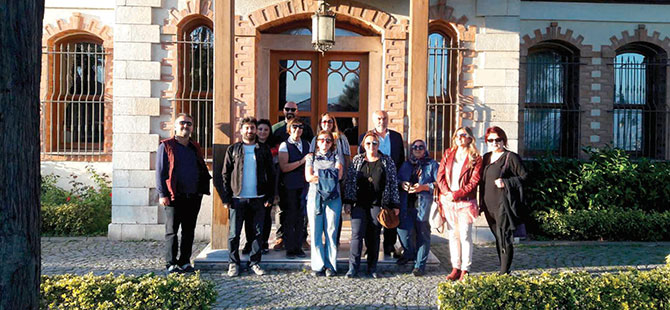 İMO tarih  koridorunu gezdi