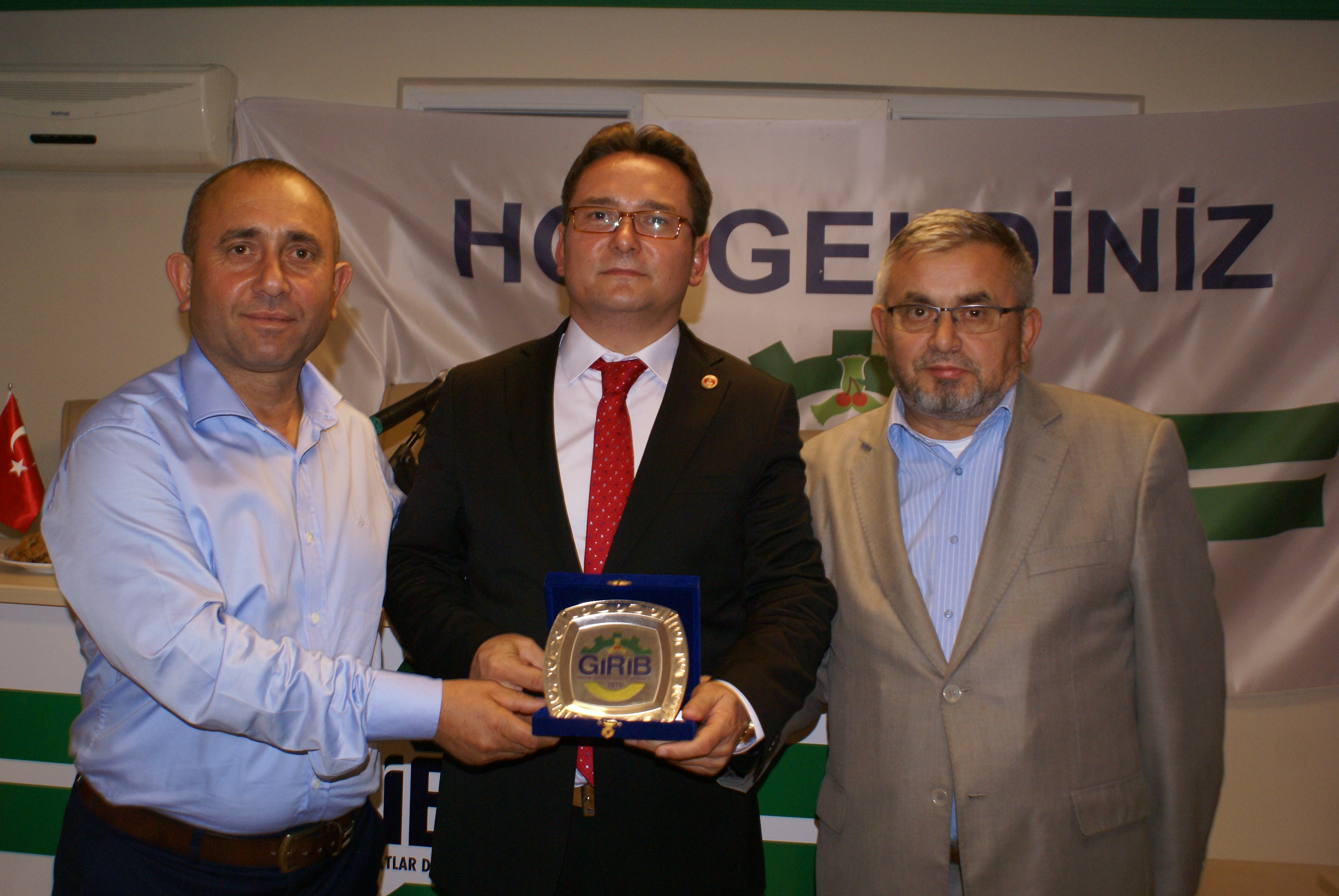 İyi ilişkiler insanı mutlu ediyor! 