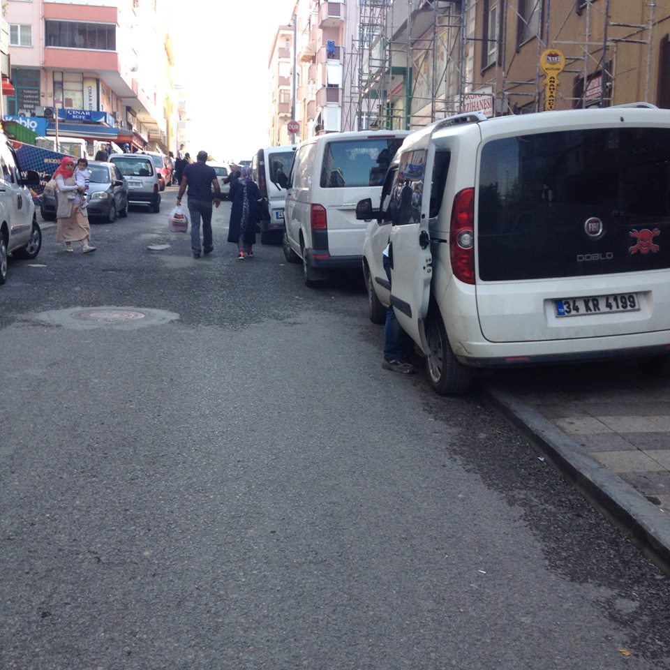 Sokaklar yürünmez oldu!