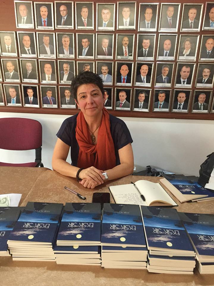 Ayşe Altan Toprağa verildi