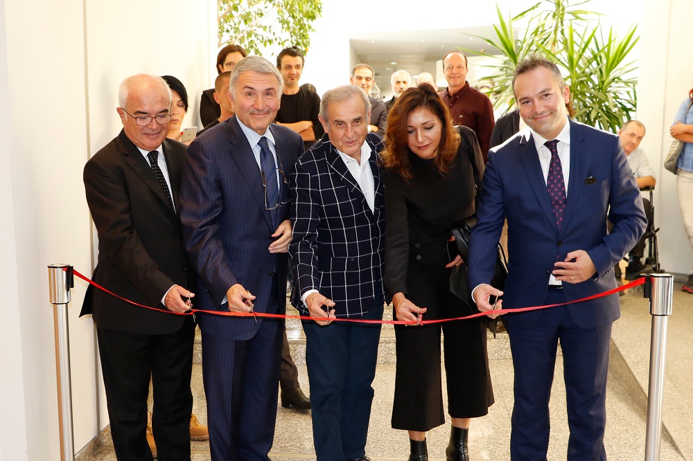 ‘Çağdaş Sanat Seçkisi’  sergisi açıldı
