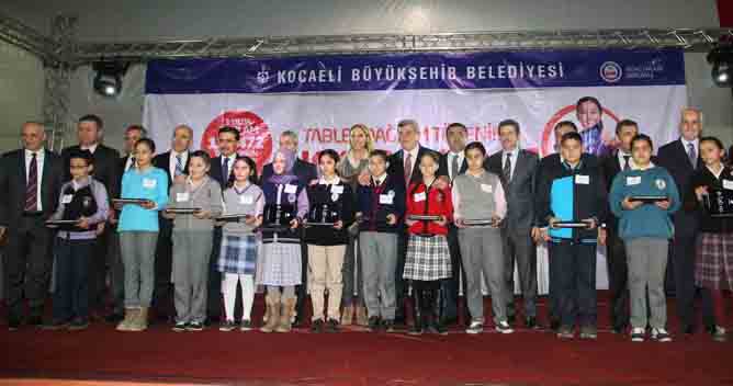 Tabletler nihayet dağıtıldı