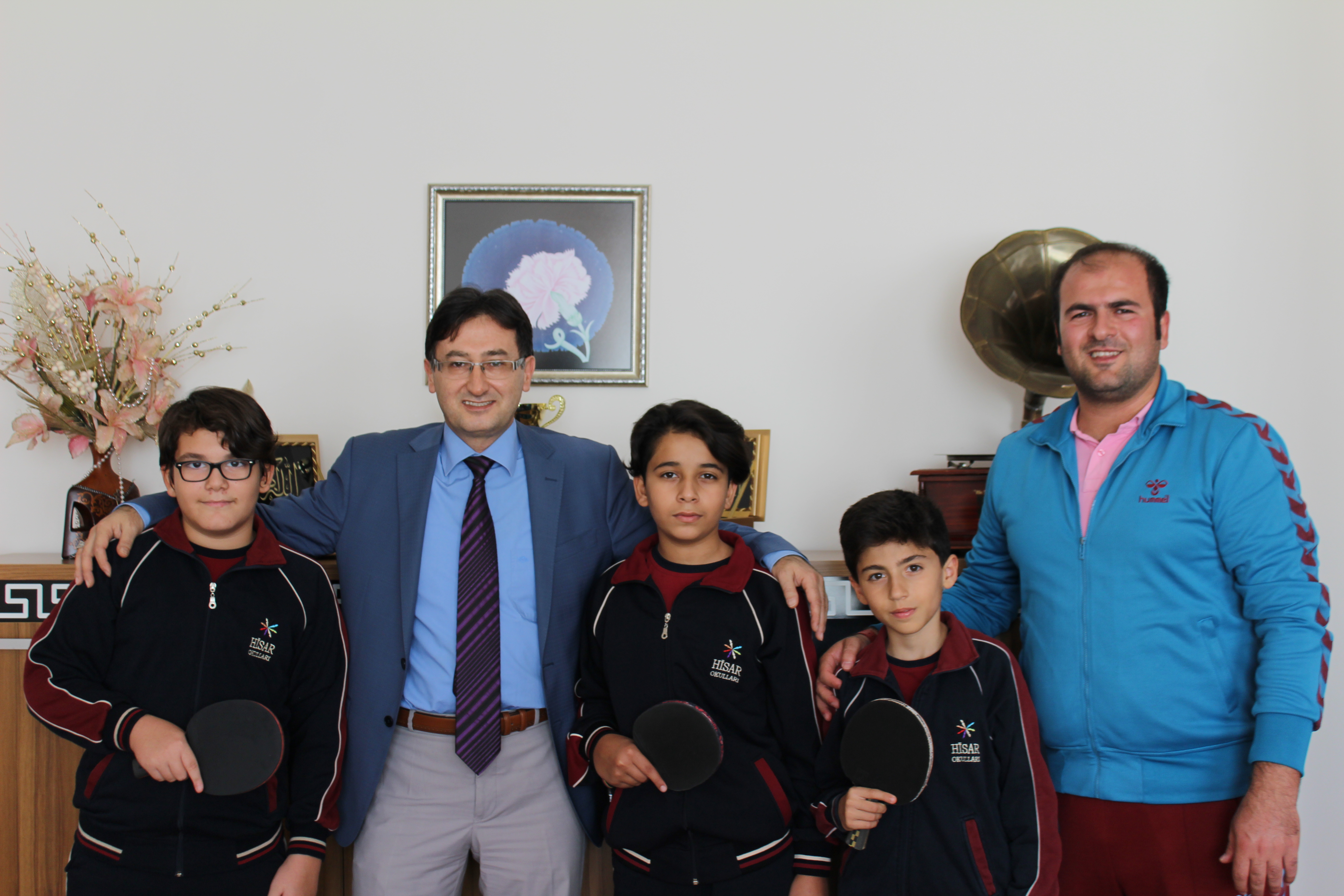 Cumhuriyet Spor Şenliklerinde Hisar Okulları Şampiyonluğu