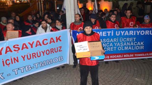 “Hükümet yolsuzluğun hesabını verecek”