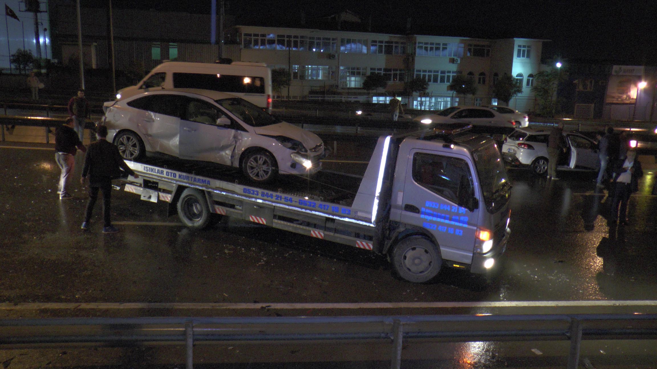 Gebze'de zincirleme kaza:  11 yaralı