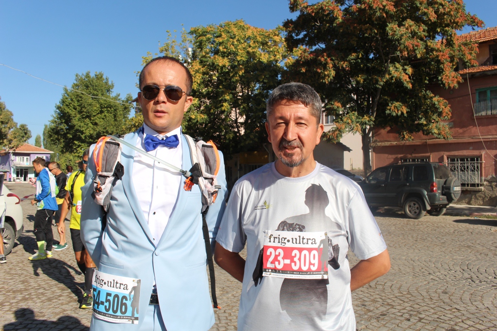 Rıdvan Şükür, Takım Elbiseli Maratoncuyu yolcu etti