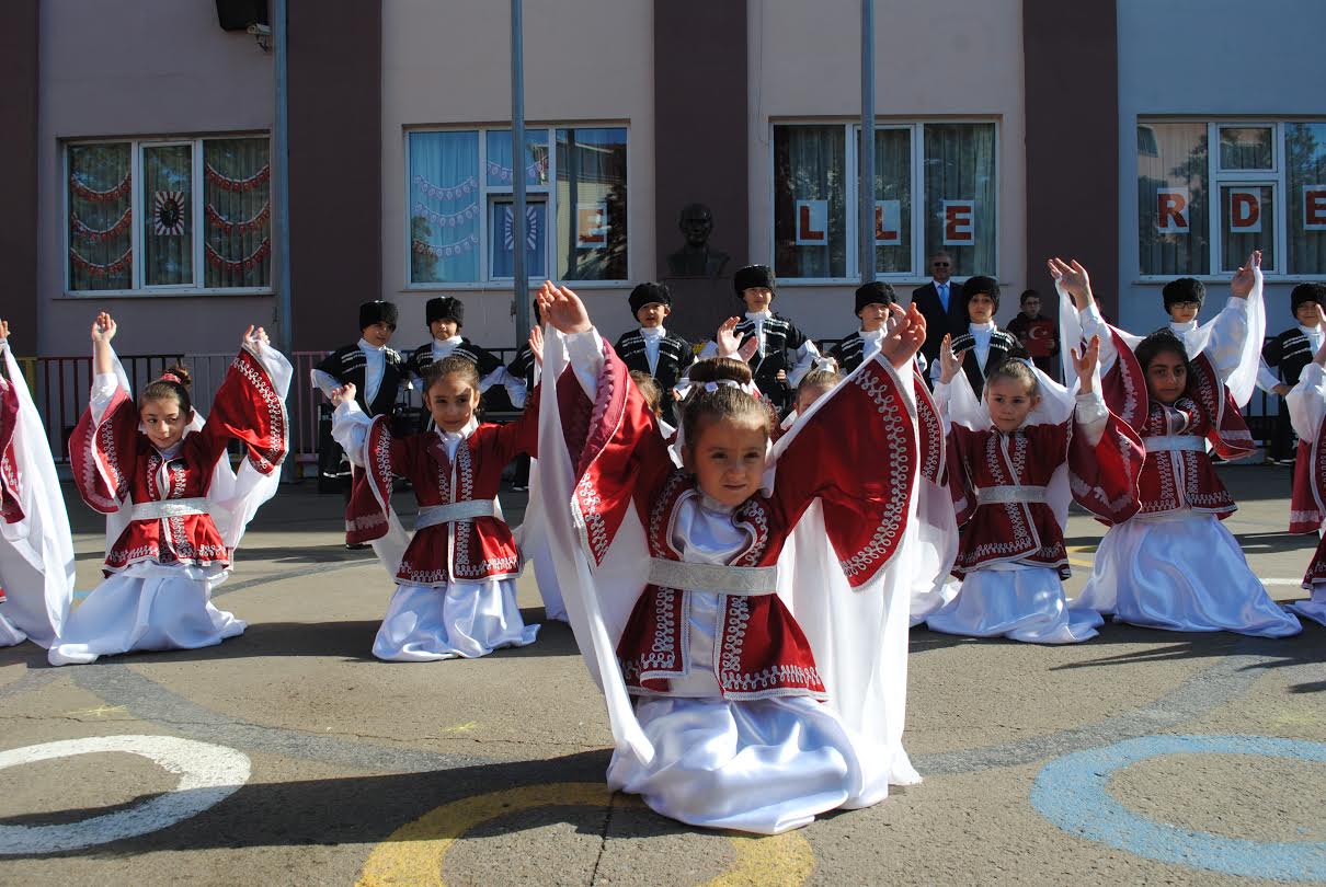Cumhuriyet Bayramını coşku ile kutladılar