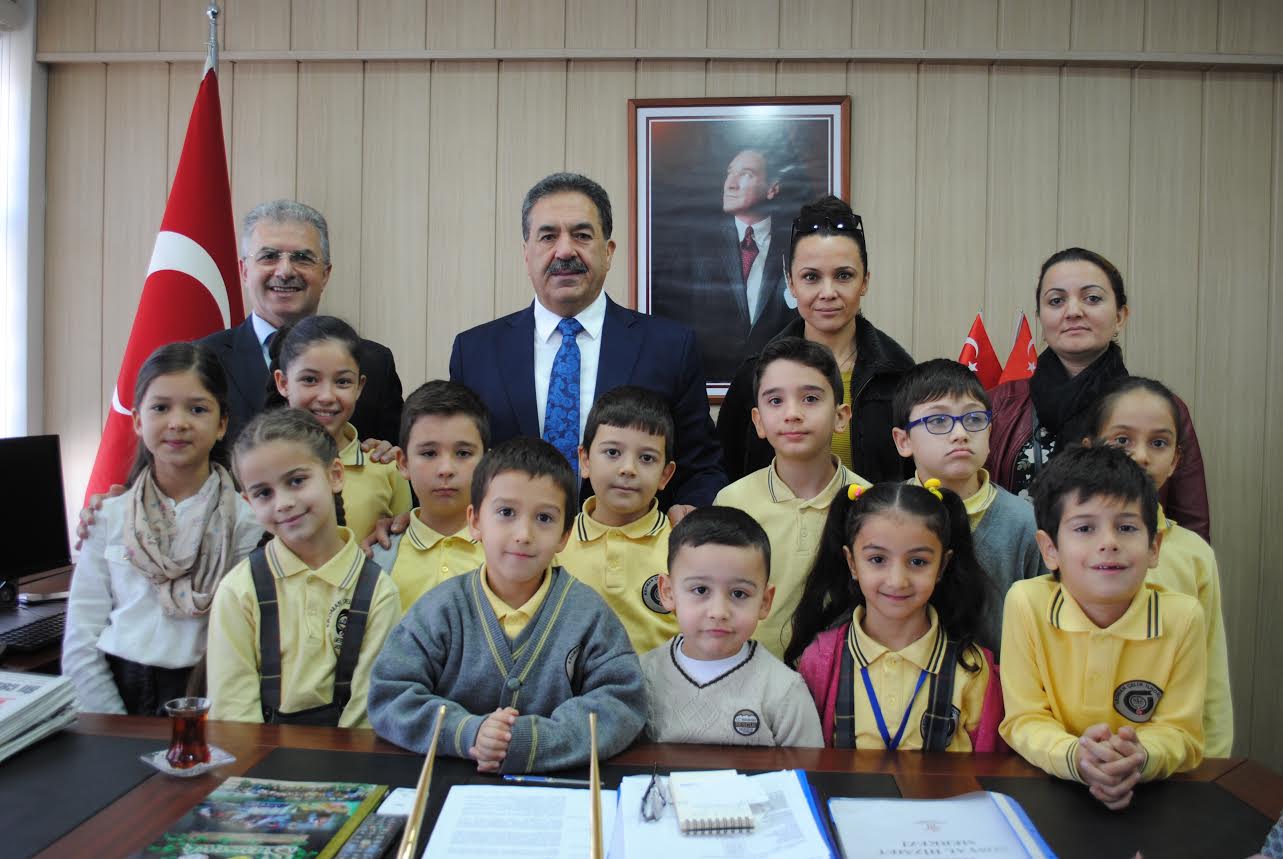 Kaymakam Güler’i okula davet ettiler