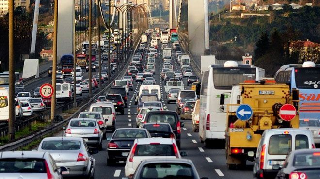 Trafikte 21 milyon 940 bin araç var