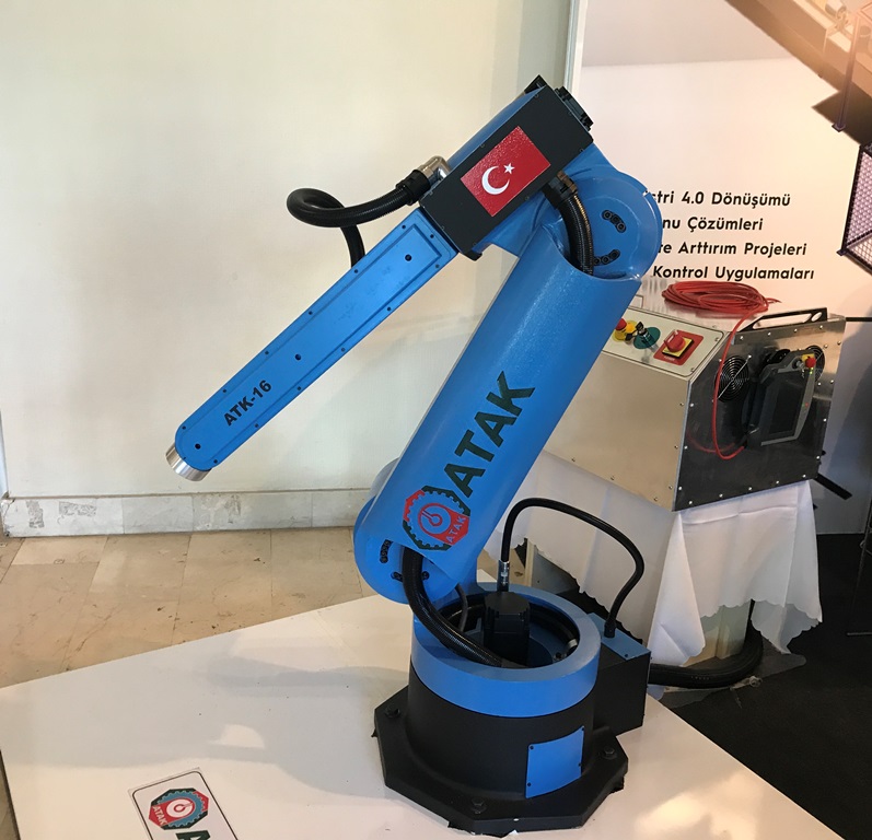 Made in Gebze logolu Atak Robot sergilenecek