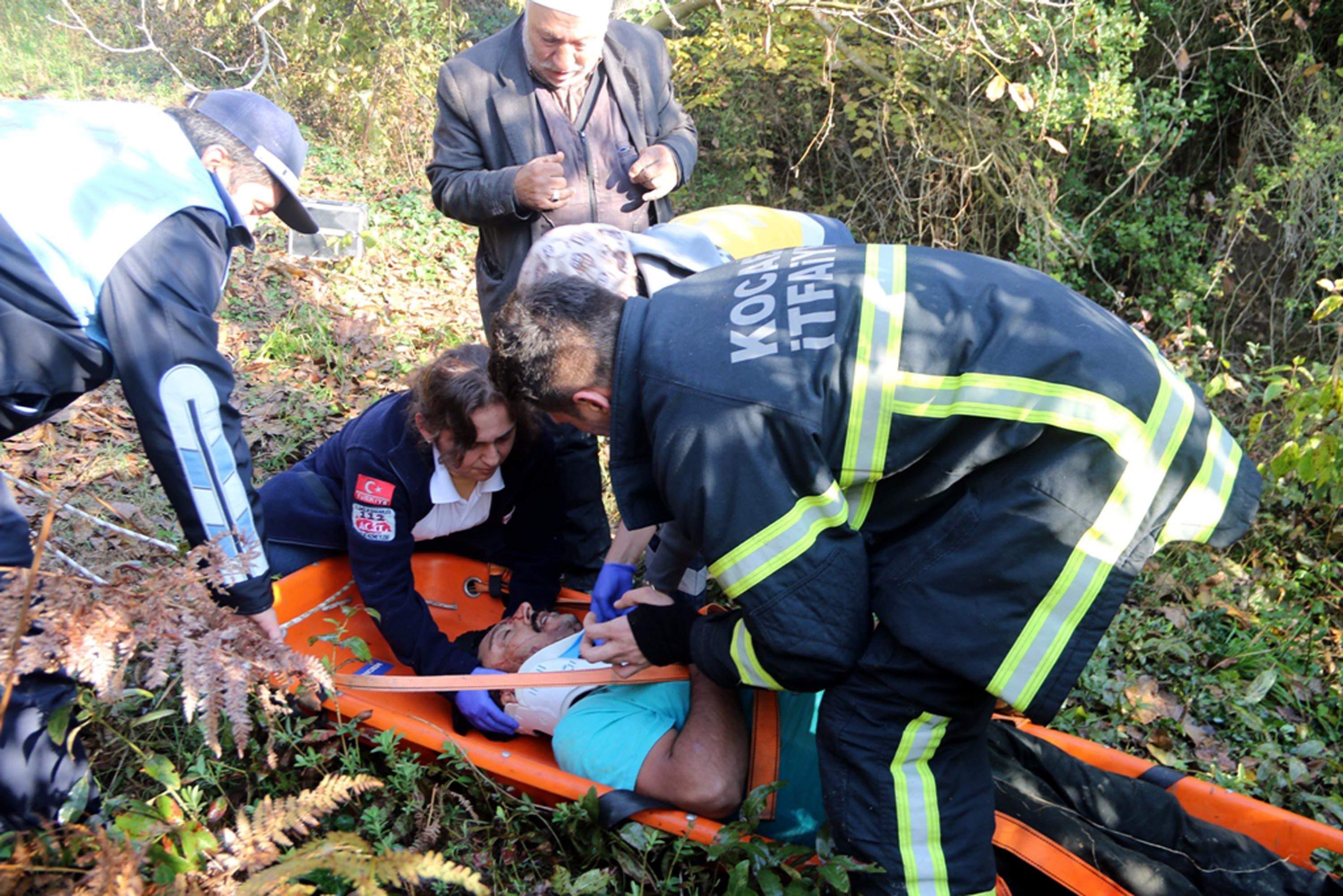  5 metrelik dere yatağına düştü