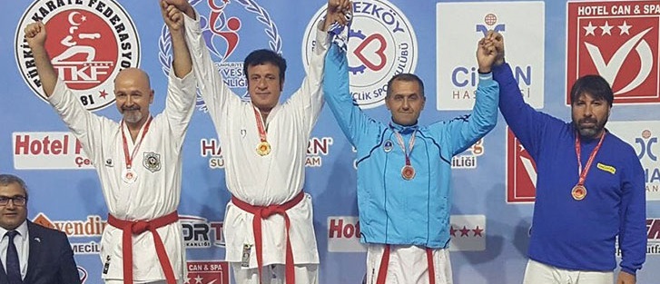 Vasfi Aşçı’dan bir başarı daha