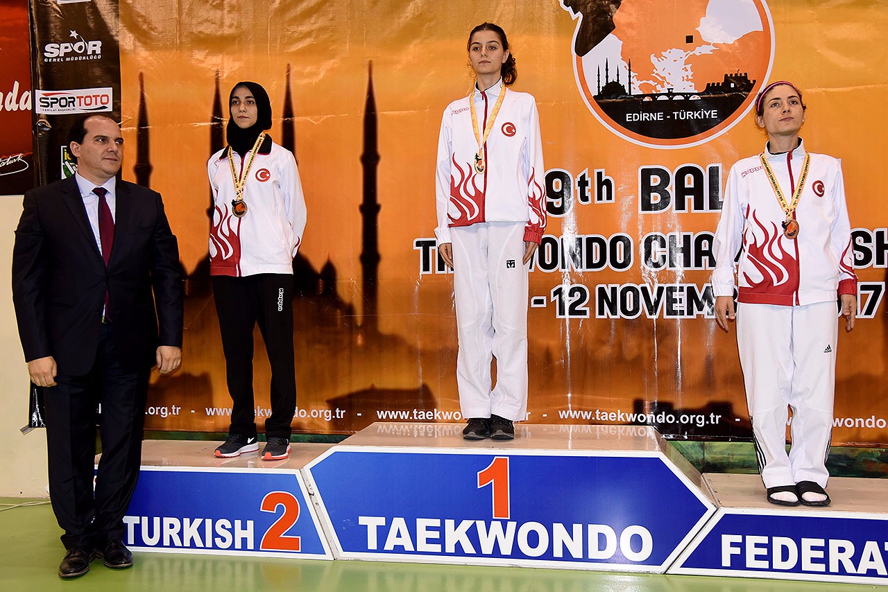 Balkan Şampiyonasına Kağıtspor damgası