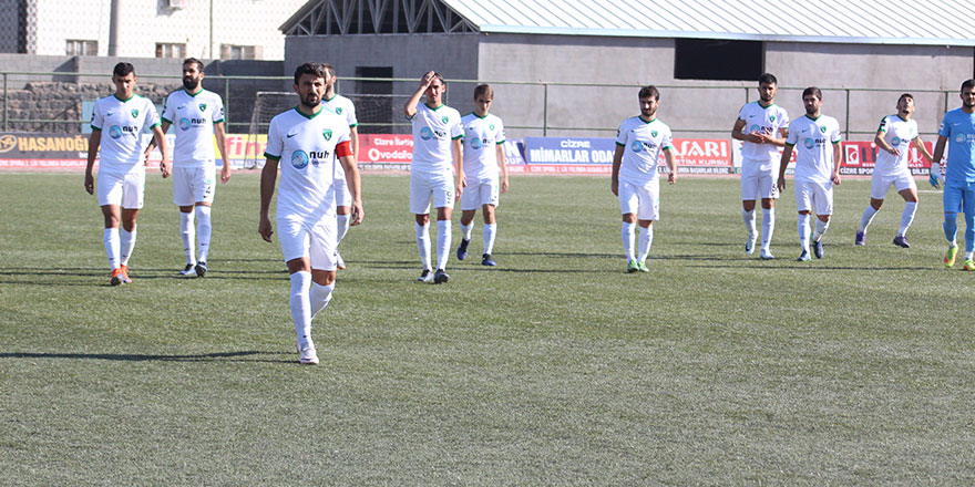 KOCAELİSPOR TOPARLAYAMIYOR