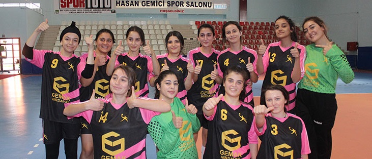 DENİZ YILDIZLARI RAHAT KAZANDI