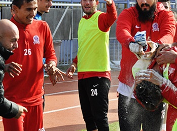 NİKO’YA DOĞUM GÜNÜ SÜRPRİZİ