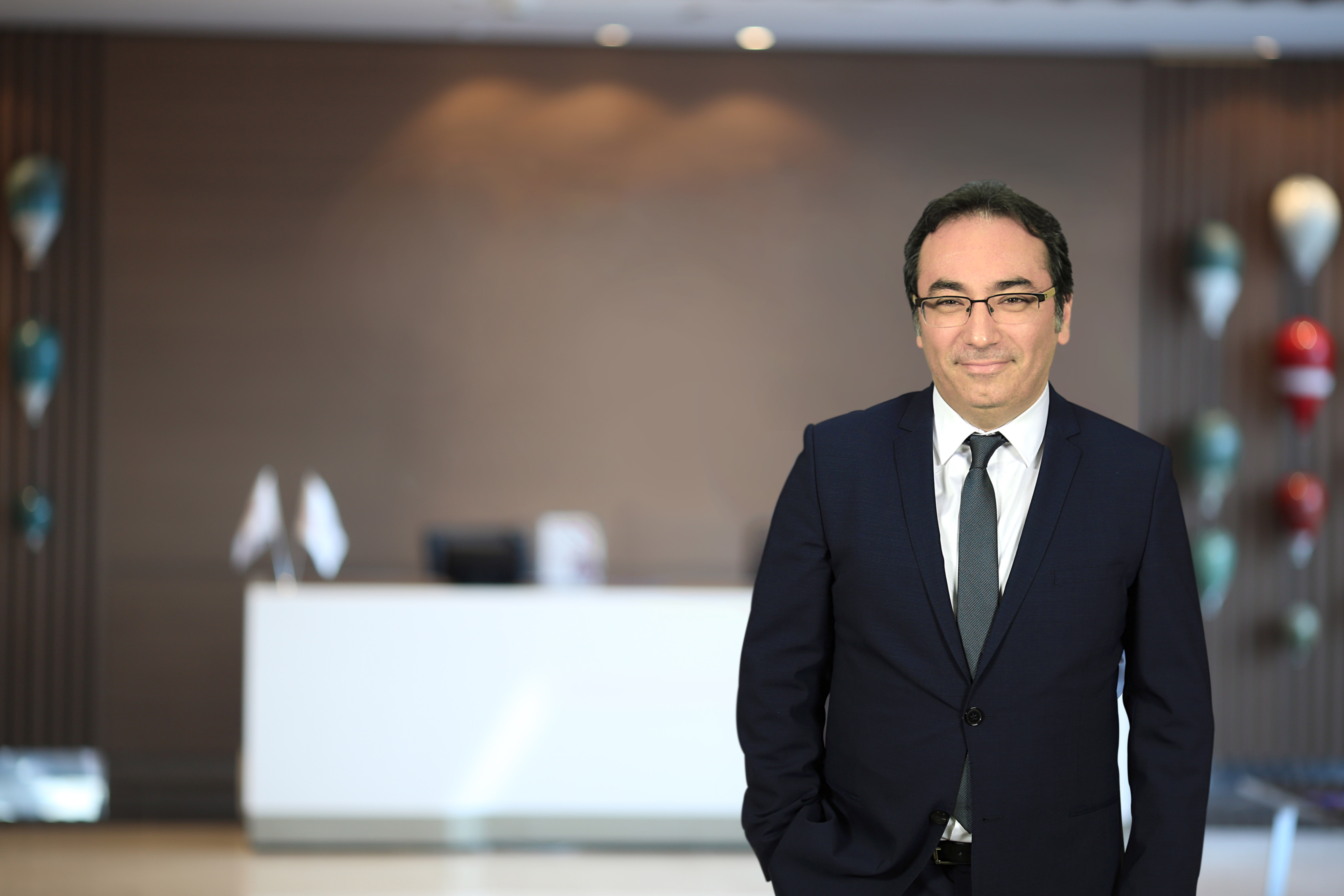 Yeni başhekimi Uzm. Dr. Erhan Çıplaklıgil