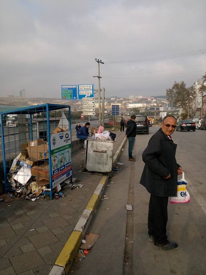 CHP’li Aydemir’den çöp tepkisi