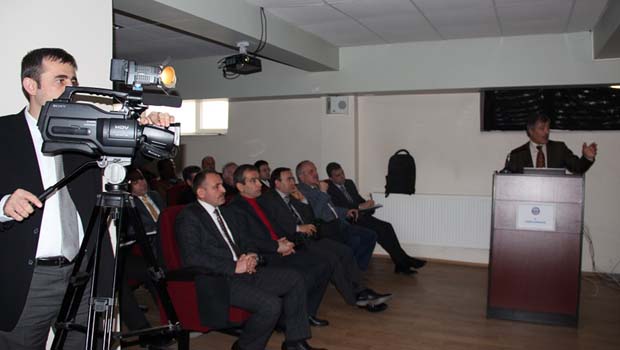 SEDAŞ muhtarlarla bir araya geldi