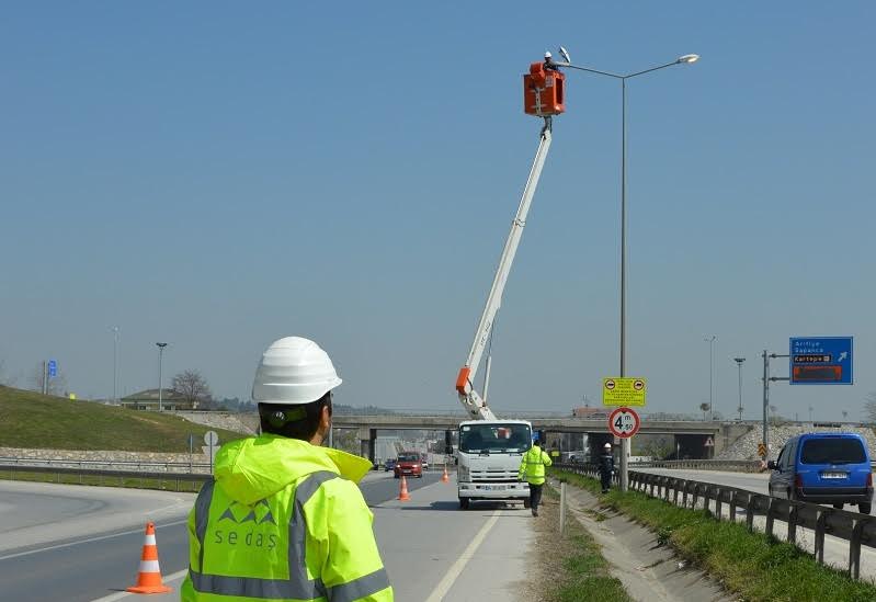 SEDAŞ 58 bin ampul değiştirdi