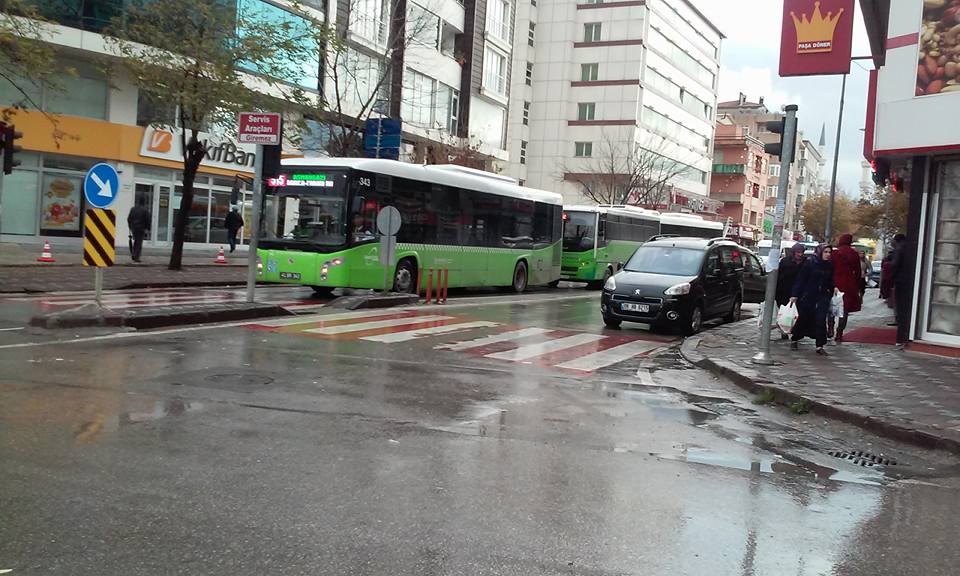 İlyasbey Caddesi çift yönlü oldu!