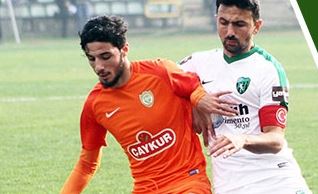 KOCAELİSPOR ZORLU VİRAJDA