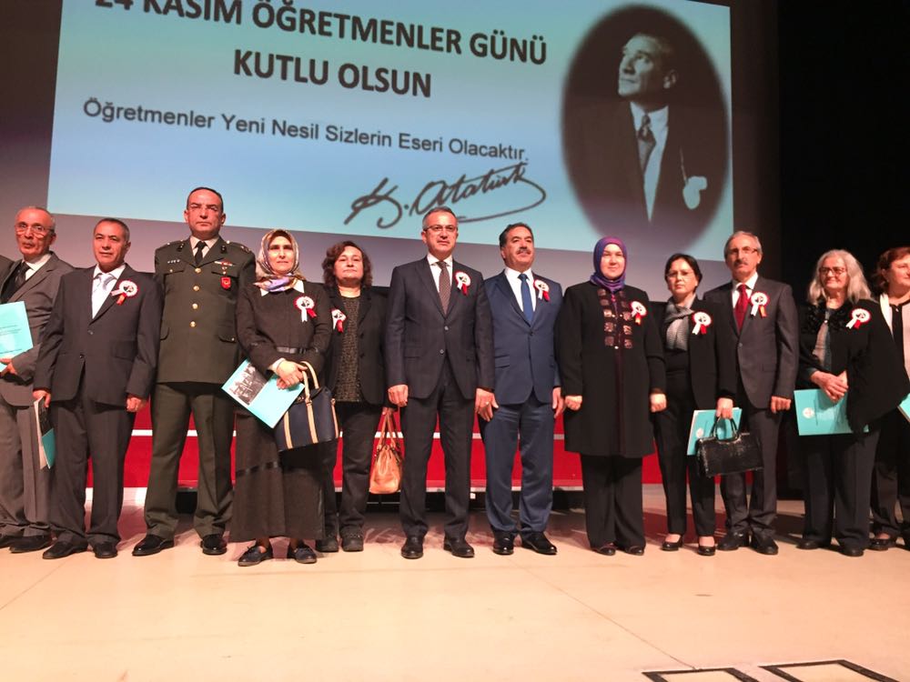 Öğretmenler günü coşkuyla kutlandı