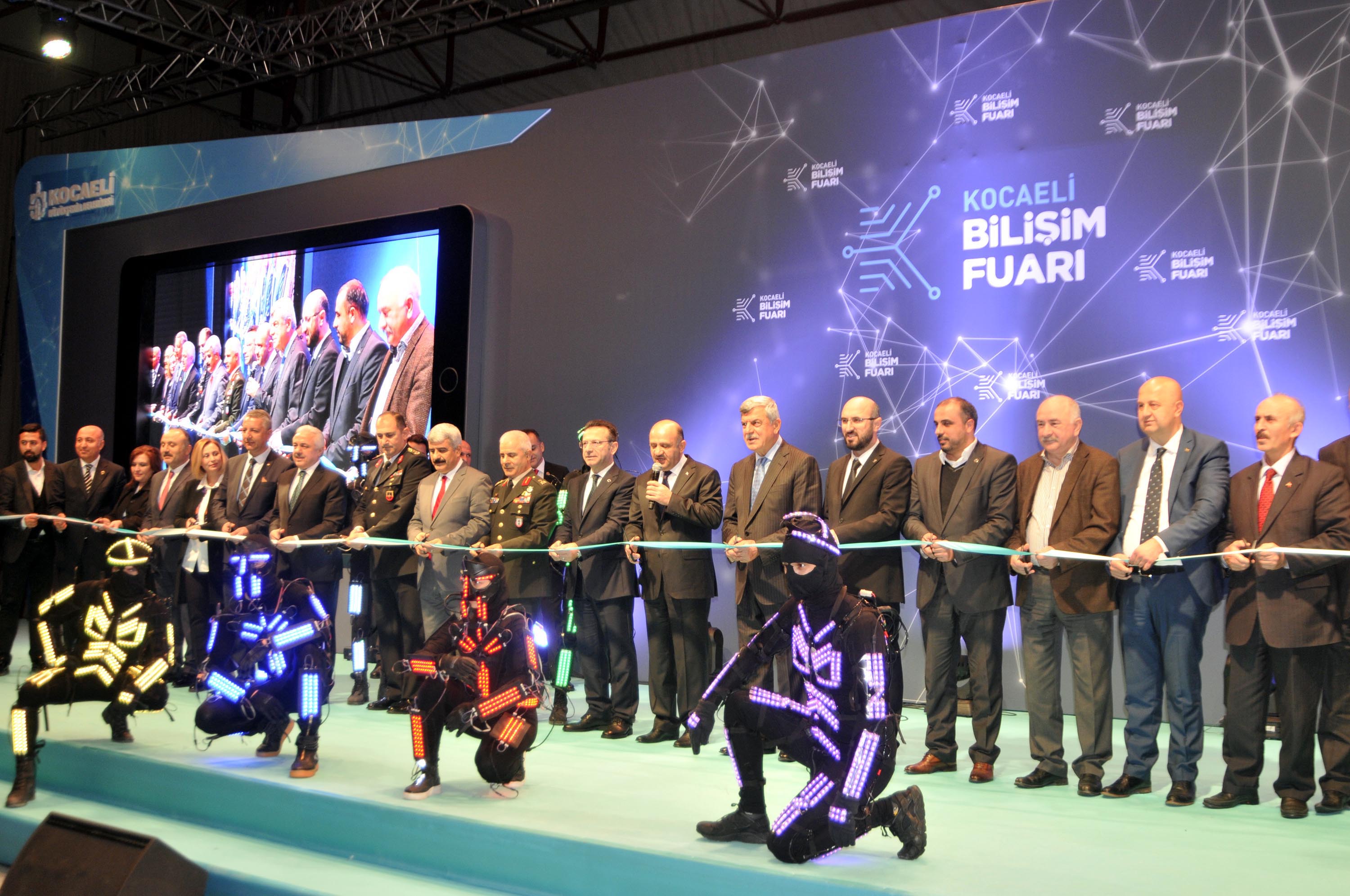 “Kodlama bilmeyen, cahil statüsüne düşecek”