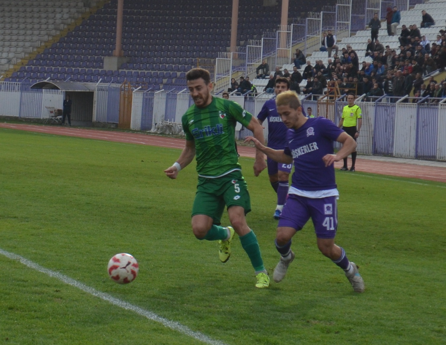 BİR YILDIZ DOĞUYOR