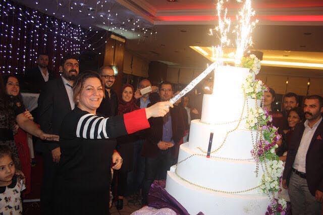 YENİ UMUT geleneğini bozmadı