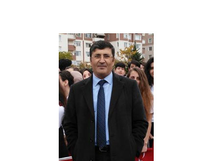 8 kez görev yeri değişti!