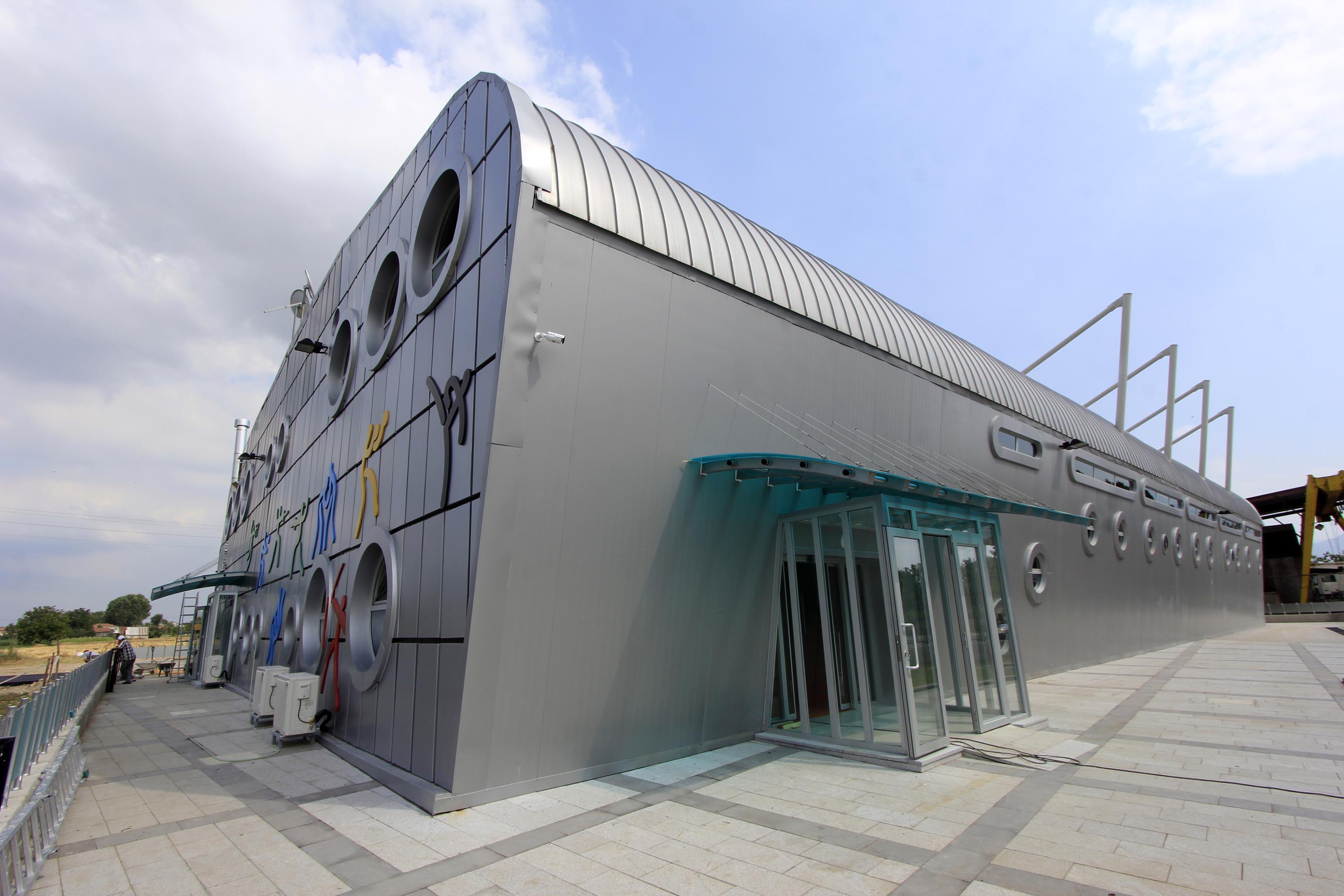 Darıca Bağlarbaşı Ortaokulu’na spor salonu