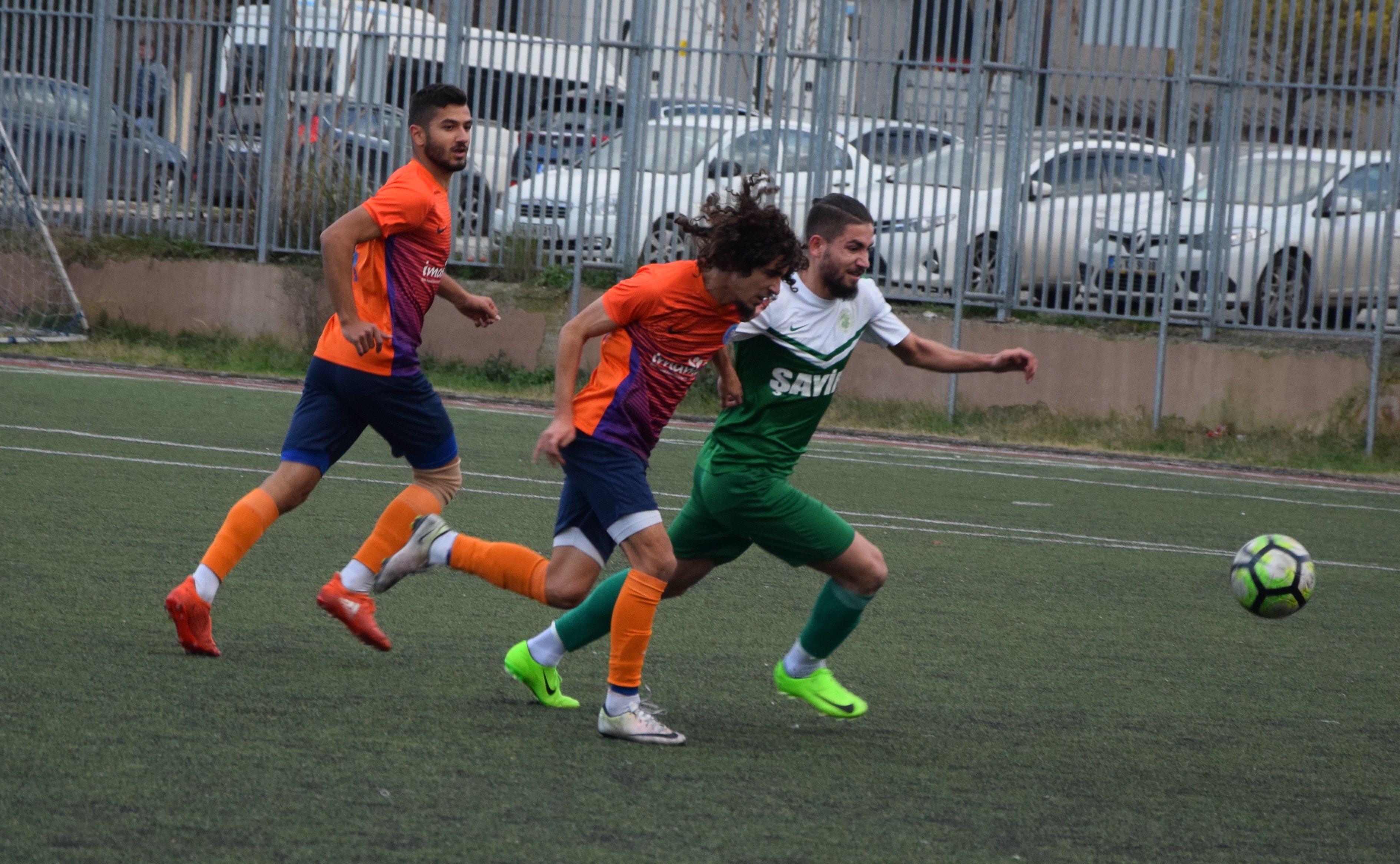 SULTAN KALDIĞI YERDEN