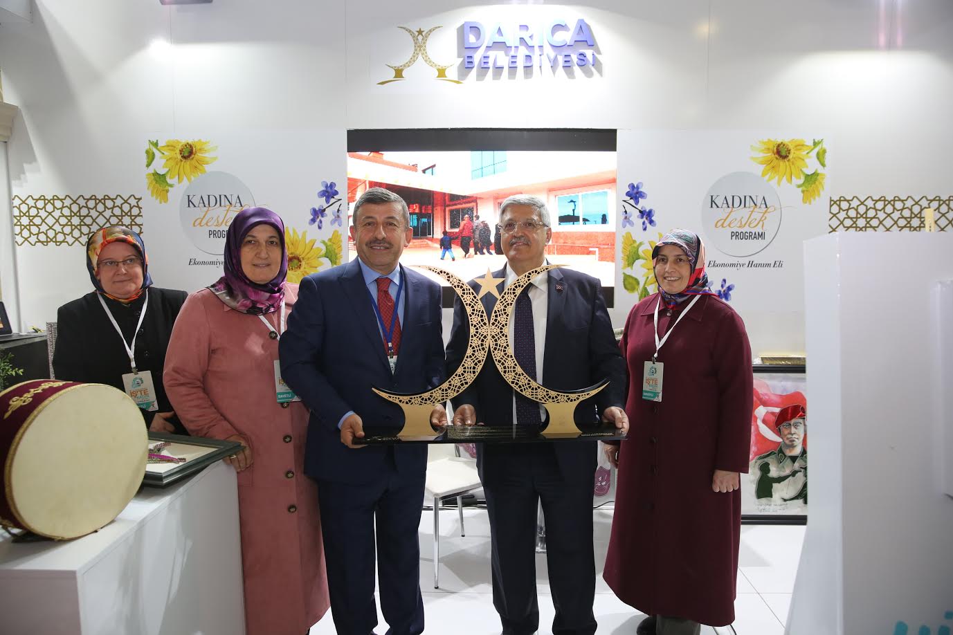 Darıca Belediyesi İş’te kadın zirvesine katıldı