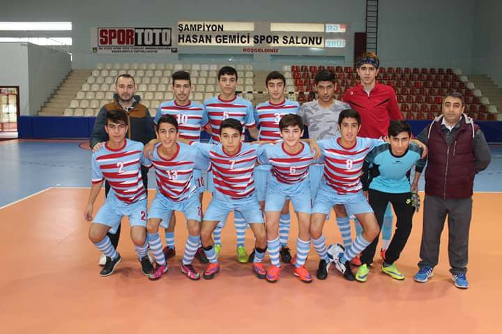 ASLAN ÇİMENTO FİNALDE