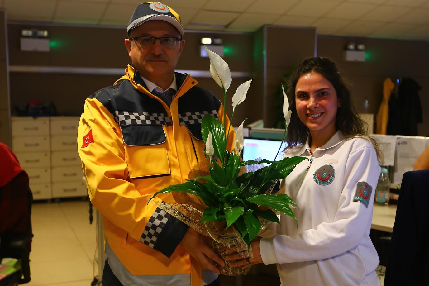 Ergüney, 112 çalışanlarını ziyaret etti