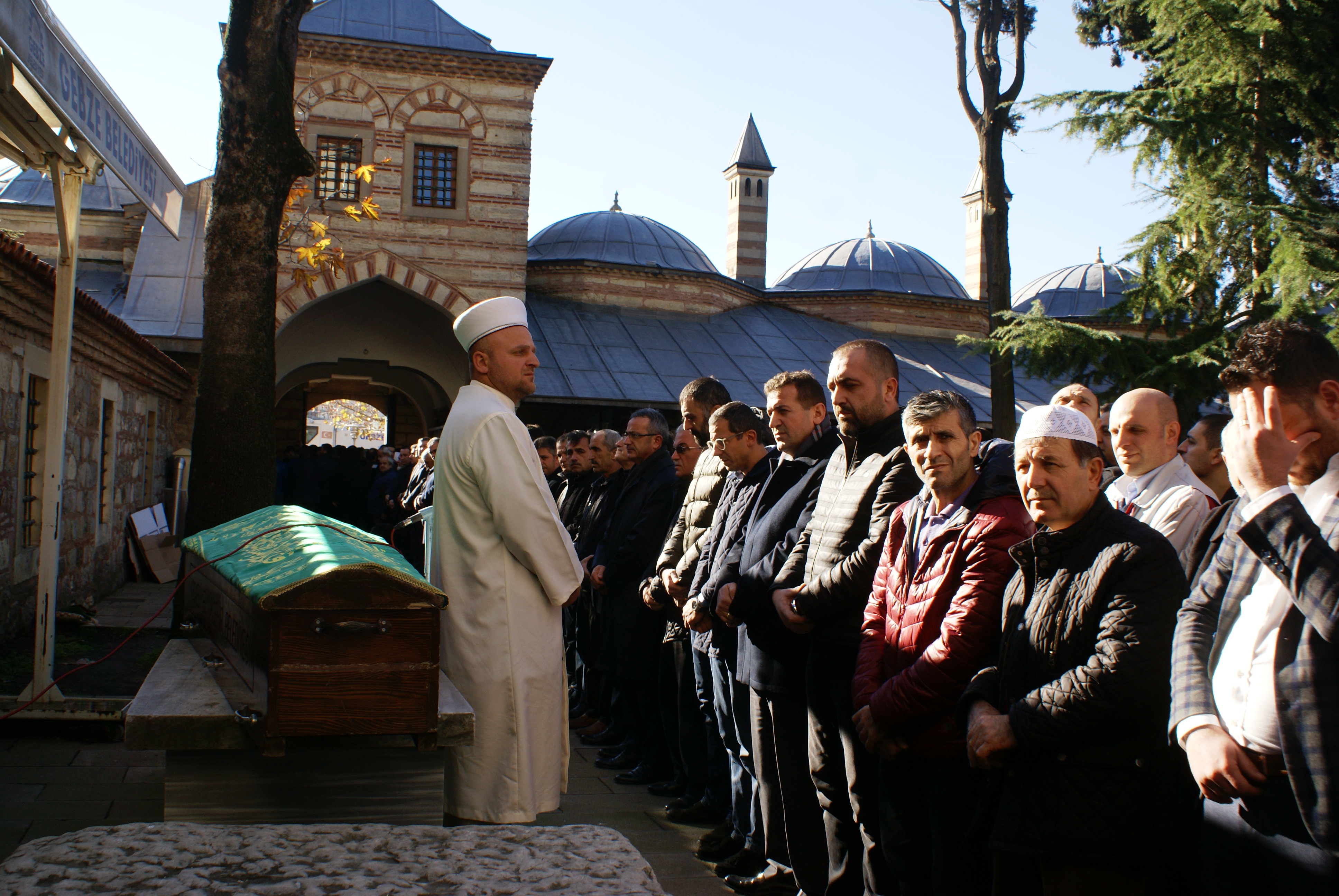 Mustafa Çevik vefat etti