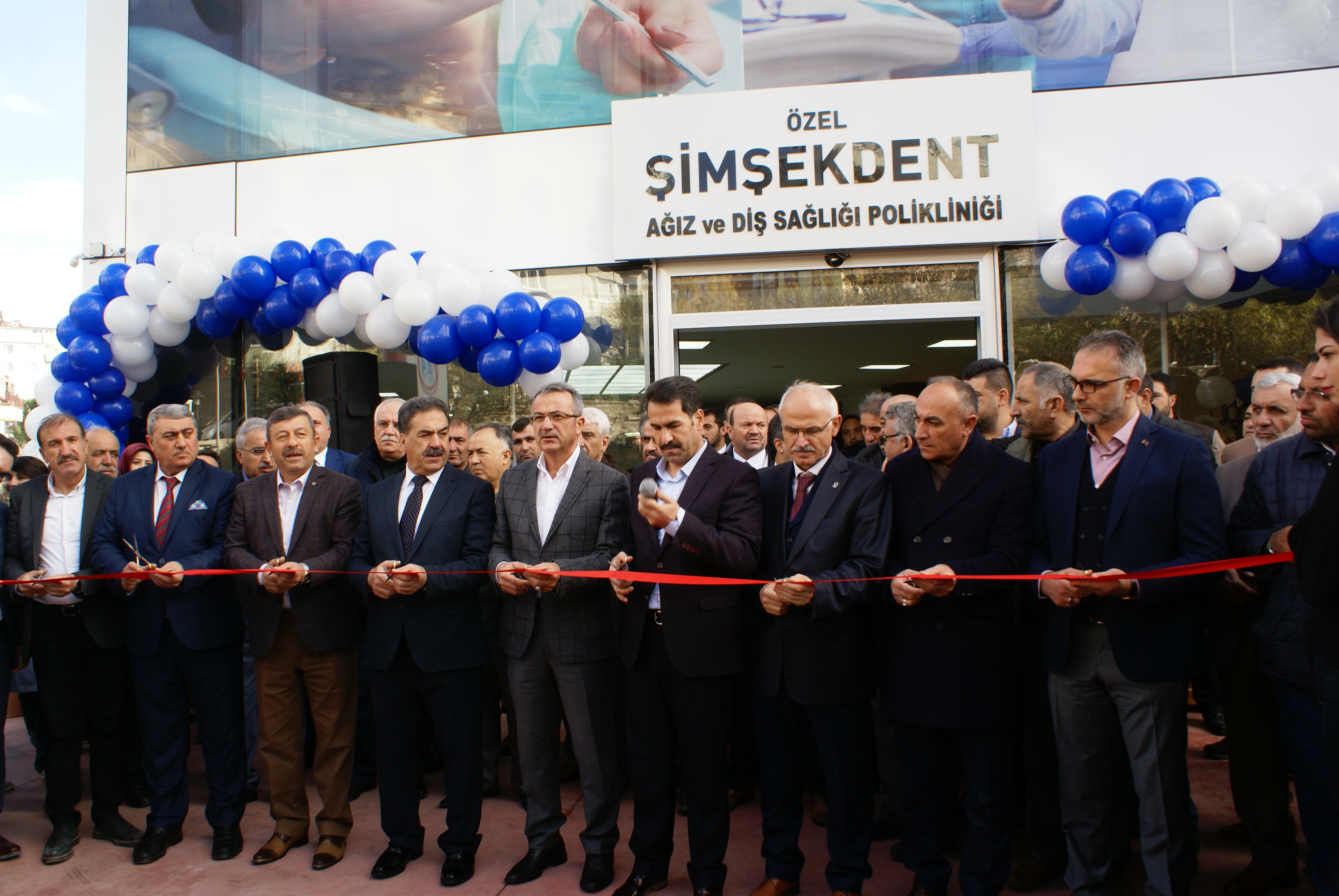 ŞİMŞEKDENT’e coşkulu açılış!