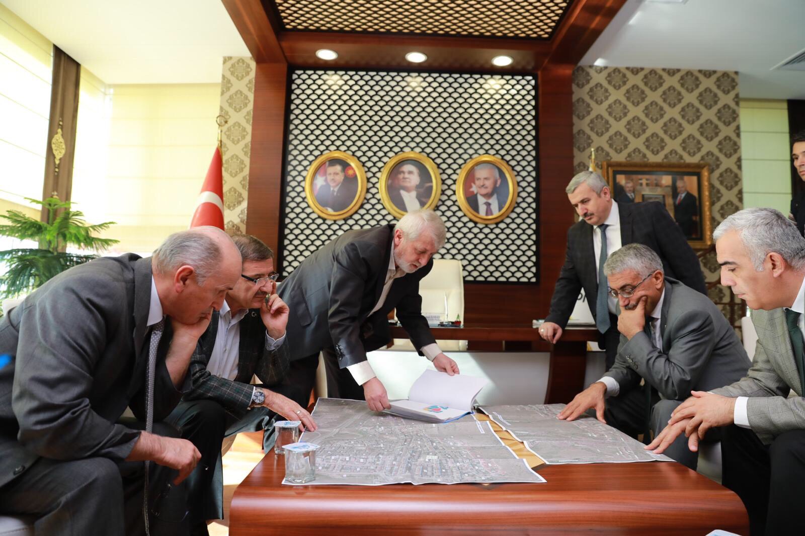 Şeker muhtarlarla buluştu