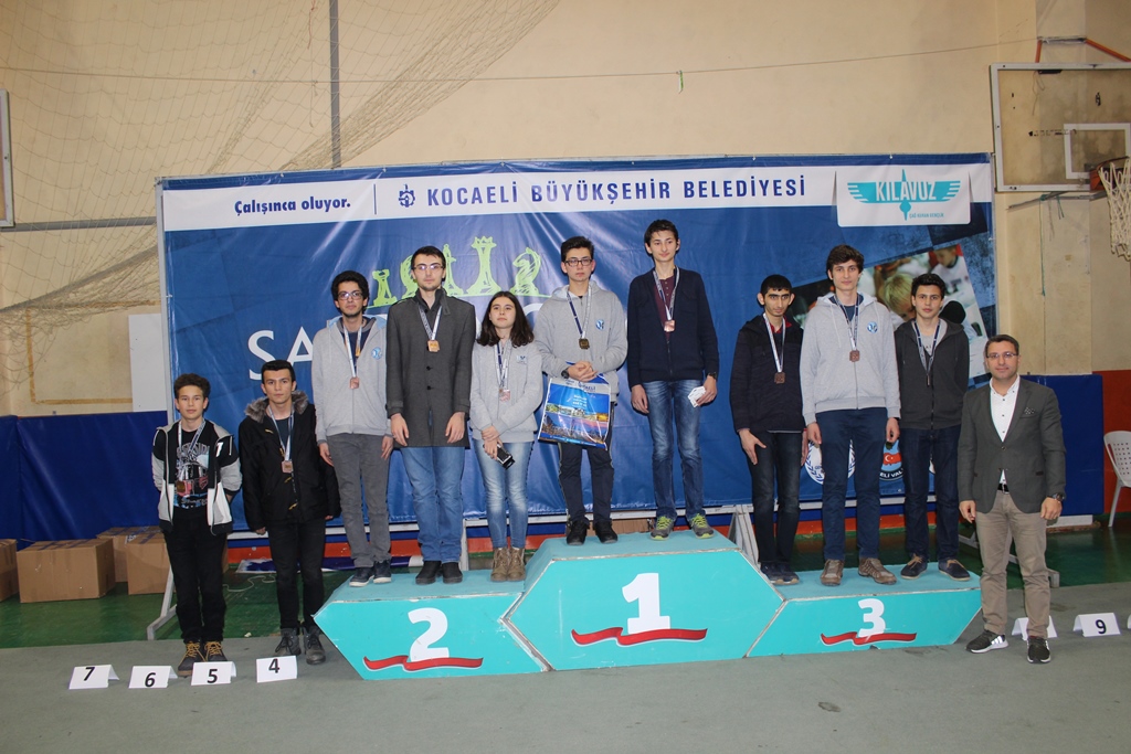 Genç satranççıların ikinci etap heyecanı