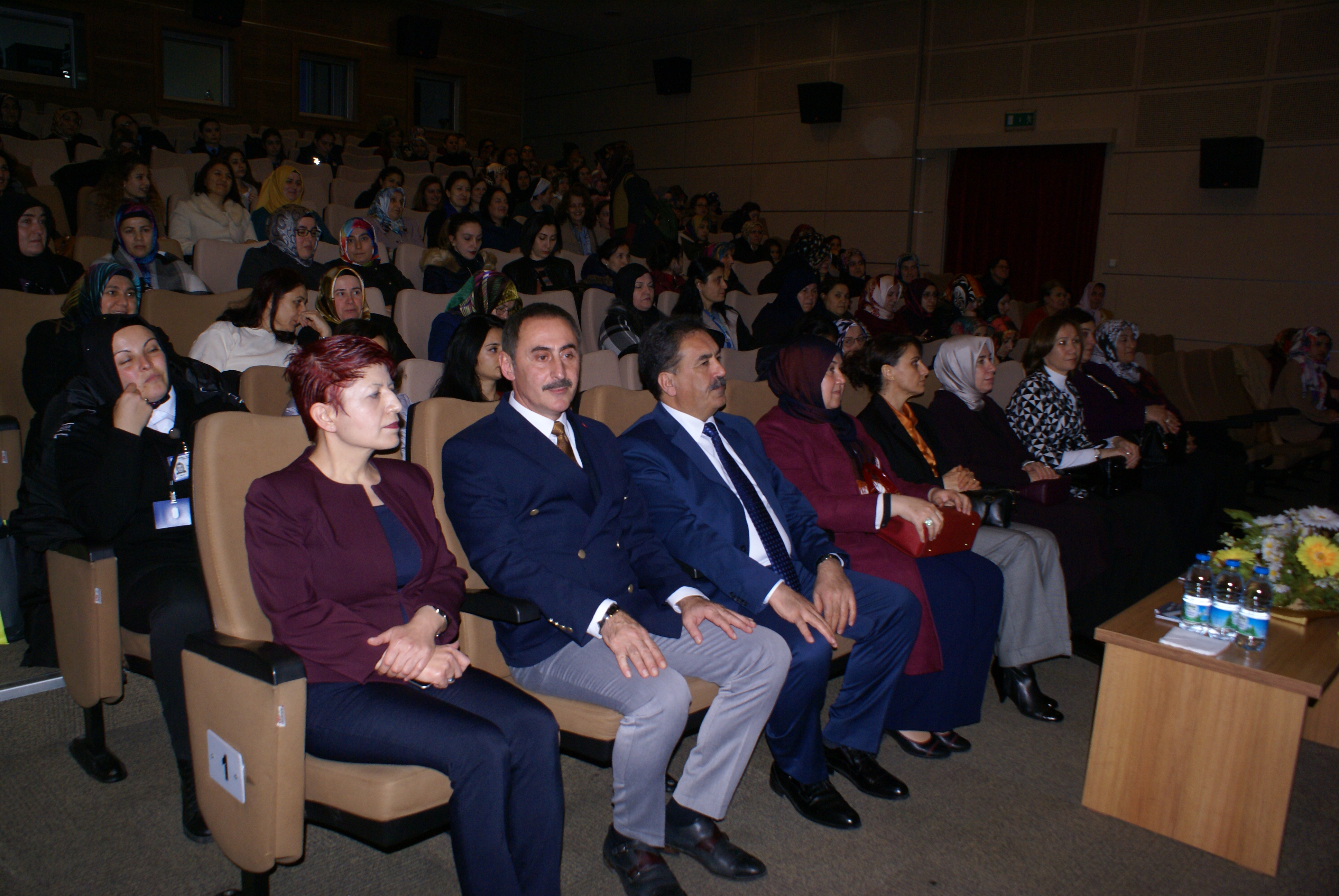 "Kadınlar sağlığını ihmal etmemeli"