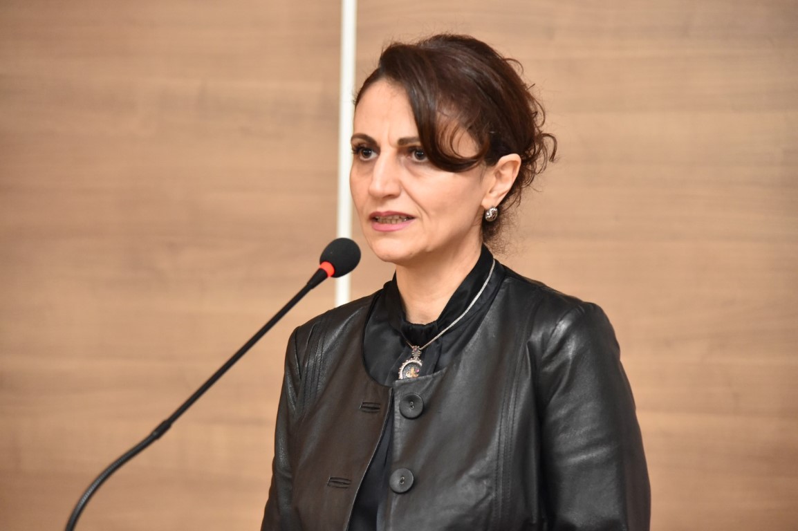 Hülya Aksoy Darıca’da kadınlarla buluştu